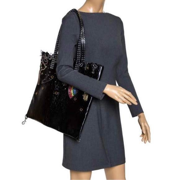 BNWT Marc Jacobs laser cut tote.🦄❤️🖤 - Picture 8 of 8